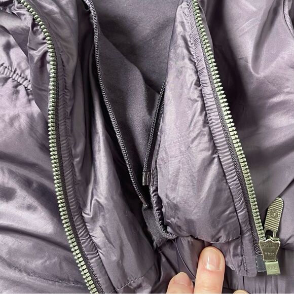 Lululemon women’s size 6 small boysenberry purple Scuba Glyde Hoodie jacket - Picture 8 of 12